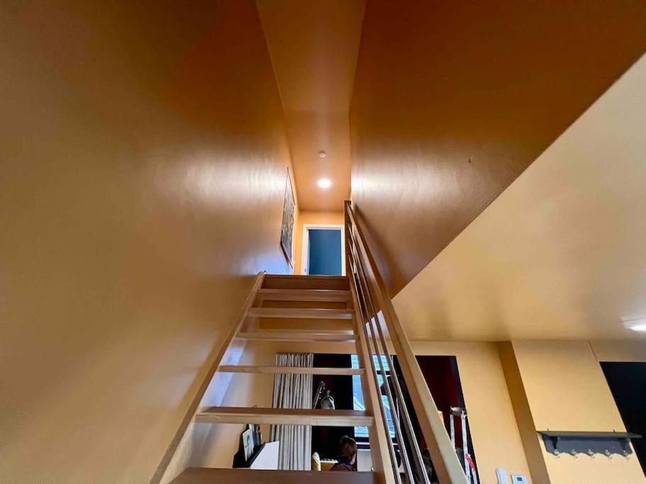 Le Retro Chic - Grand Duplex Pour 6 Dans Le Centre Appartement Liège
